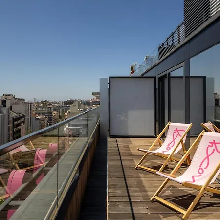 Ξενοδοχείο Moxy 3*