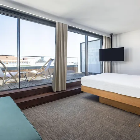 Moxy Лиссабон