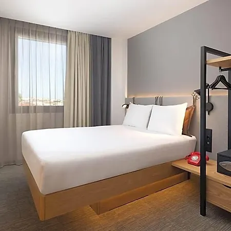 Moxy Hotel