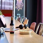 Moxy 3* Lisbon