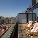 Hotel Moxy 3*