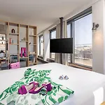 Hotel Moxy Lisbon
